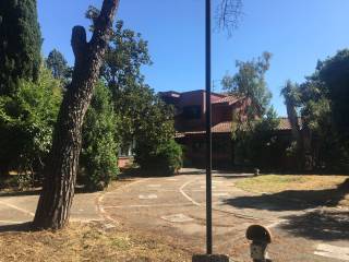 Villa bifamiliare in in vendita da privato a roma via veientana, 406