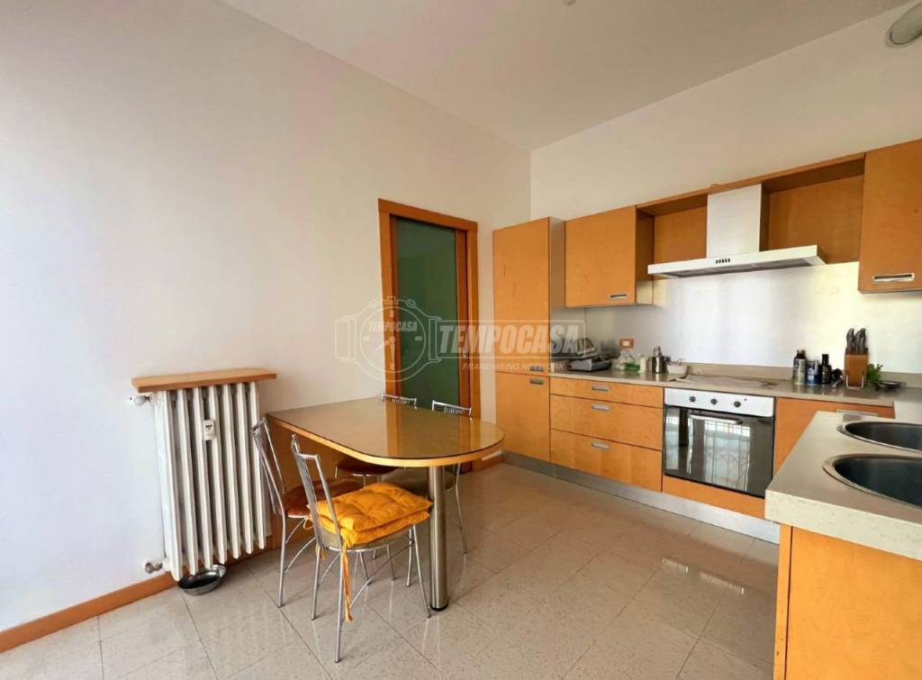 immagine annuncio 4 di 8