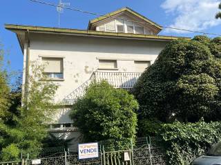 Villa in vendita a riccione viale giuseppe sirtori