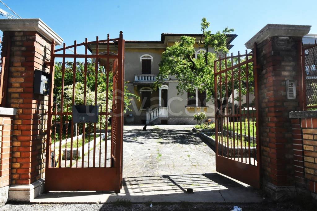 immagine annuncio 8 di 9