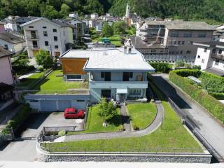 Villa in vendita a sondrio strada statale dello stelvio