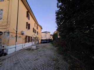 Casa indipendente in in vendita da privato a san pietro in casale via giacomo matteotti, 111