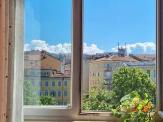 Appartamento in vendita a trieste piazza giuseppe garibaldi