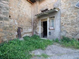 Garage in vendita a magliano sabina via circonvallazione