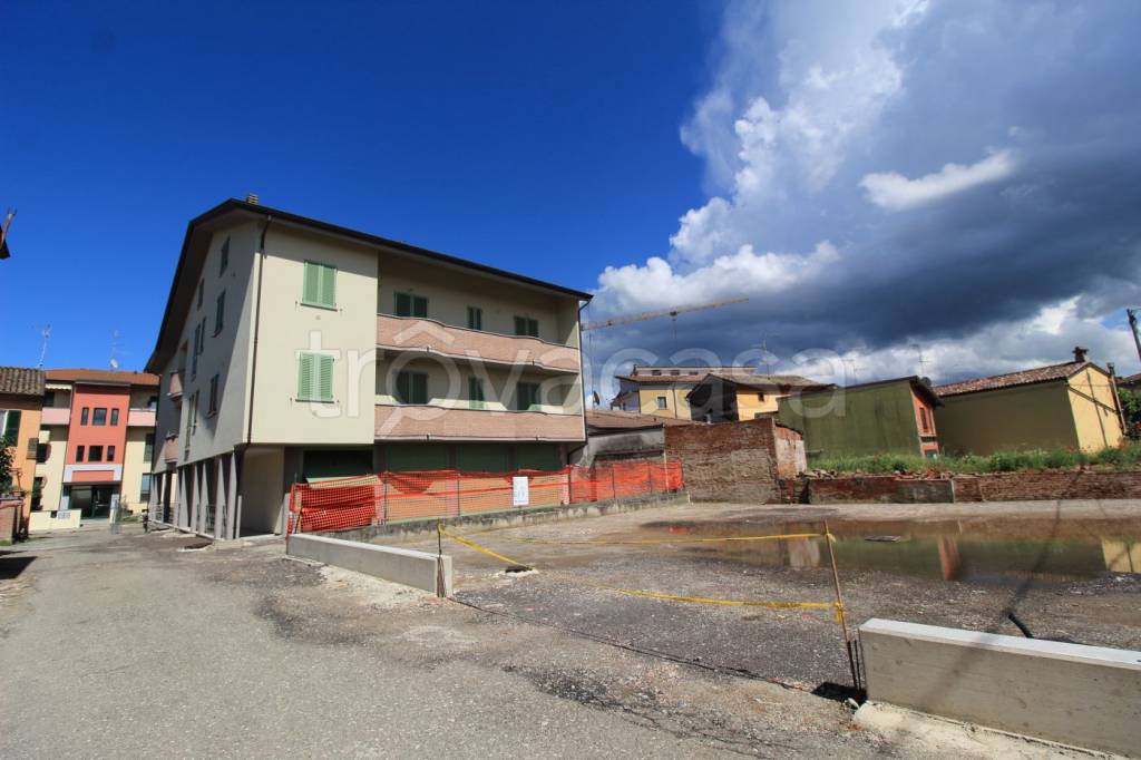 immagine annuncio 1 di 14