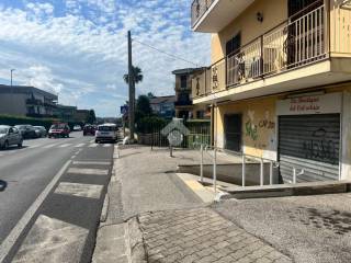 Garage in affitto a quarto via gandhi, 7