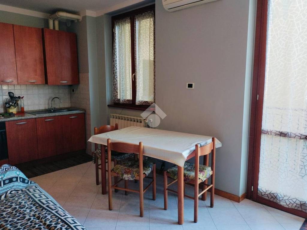 immagine annuncio 1 di 12