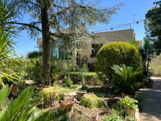 Villa in in vendita da privato ad andria via castel del monte