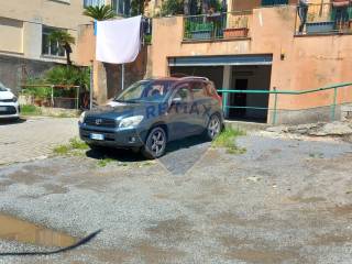 Garage in vendita a genova piazza giuseppe montagna