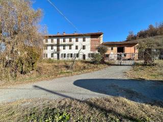 Rustico in in vendita da privato a san damiano d'asti borgata ripalda, 3