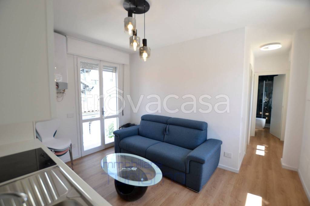 immagine annuncio 1 di 8