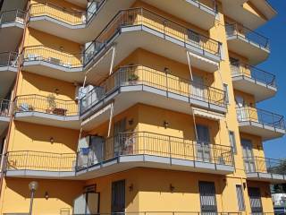 Appartamento in in vendita da privato a san bartolomeo al mare via fornace, 17