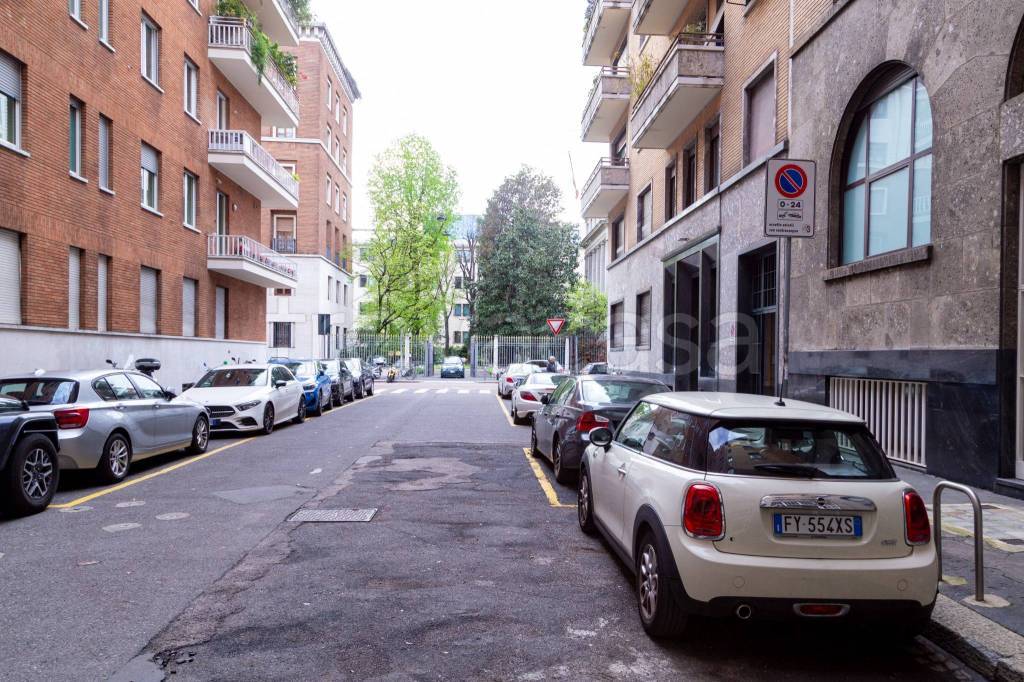 immagine annuncio 11 di 12