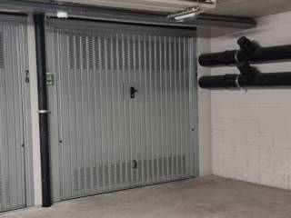 Garage in vendita a milano via giuseppe pozzobonelli, 6