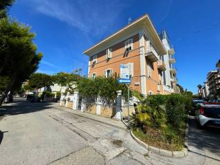 Villa in vendita a porto san giorgio via nazario sauro, snc