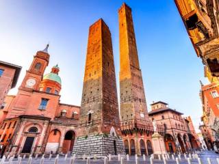 Appartamento in vendita a bologna via san vitale