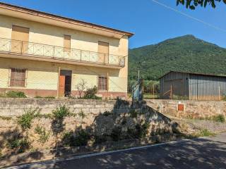 Villa in in vendita da privato a campagna via giovanni falcone, 9