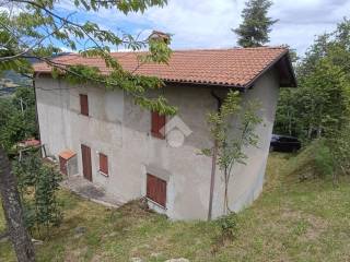 Casa indipendente in vendita a frassinoro via riva, 2