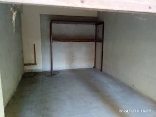 Garage in vendita a vibo valentia via pescara, 25