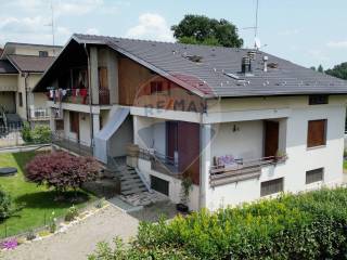 Casa indipendente in vendita a cossato via baretto, 4