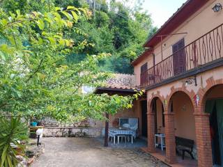 Villa in in vendita da privato a monteleone sabino via roma, 21