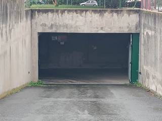 Garage in vendita a biella via donato