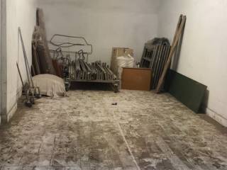 Garage in vendita ad acerra corso italia