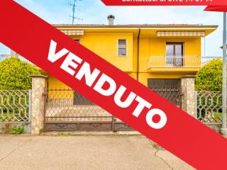 Casa indipendente in vendita a bra viale della costituzione, 39