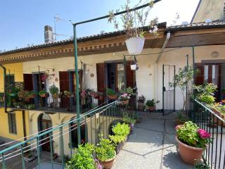 Casa indipendente in vendita a vignone via reginetta francioli, 9/5