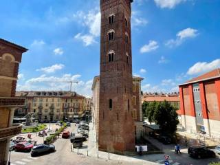 Appartamento in vendita ad asti via massimo d'azeglio, 2