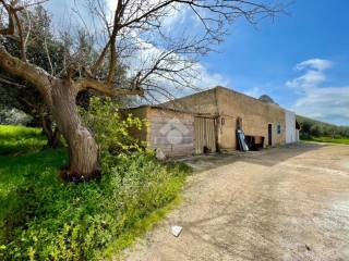 Casa indipendente in vendita a castellammare del golfo contrada castellaccio