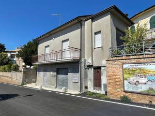 Villa in in vendita da privato a sant'omero strada provinciale 11, 34