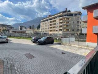 Garage in vendita a sondrio 