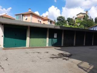 Garage in vendita a borgosesia via fratelli bandiera