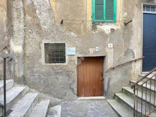 Garage in vendita a fabrica di roma chiuso di via della vittoria, 1