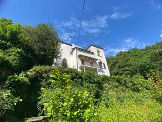 Casa indipendente in vendita a domodossola borgata castanedo