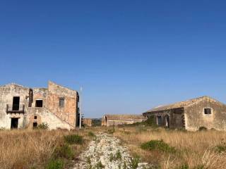 Garage in vendita a sciacca contrada ragana s.n.c.