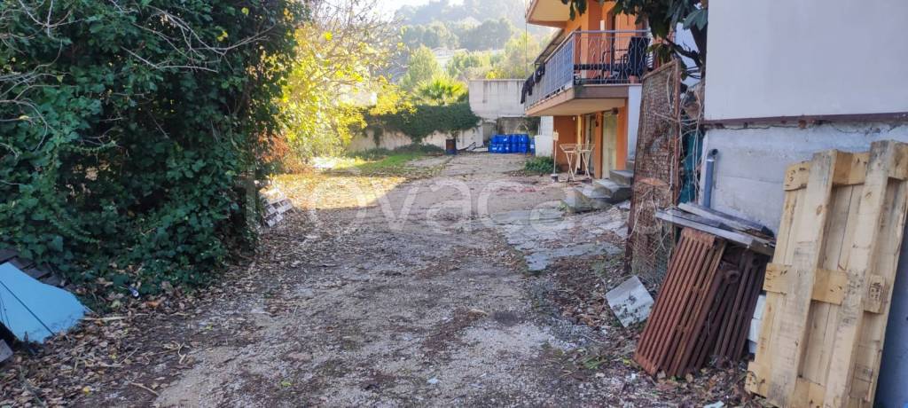 immagine annuncio 1 di 8