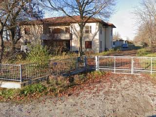 Villa in vendita a parma strada quingenti, 72b