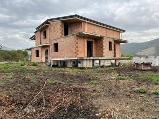 Villa bifamiliare in in vendita da privato ad avella via raffaello sanzio