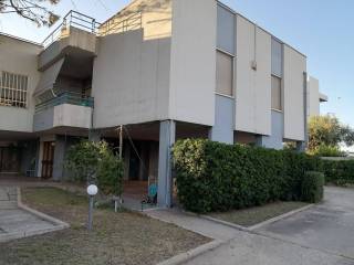 Villa bifamiliare in in affitto da privato a cagliari via isola molara, 26