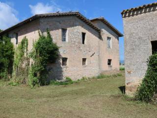 Villa in in vendita da privato a foligno via budino, 20b