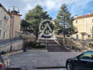 Garage in vendita a ovindoli via osvaldo moretti, 84