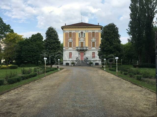 immagine annuncio 1 di 14