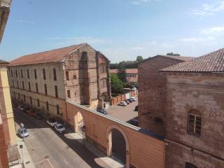 Casa indipendente in in vendita da privato a casale monferrato via camillo benso di cavour, 63