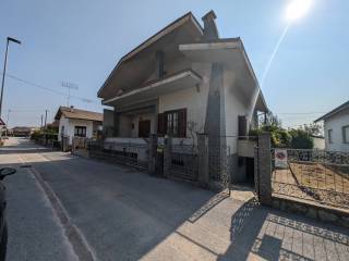 Villa in vendita a borgo san dalmazzo via monte marguareis