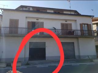 Garage in vendita a notaresco via ponte cavalcavia, 37