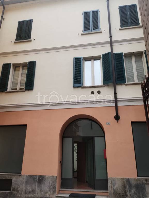 immagine annuncio 1 di 14