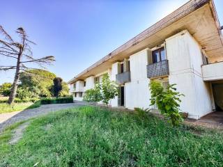 Villa in vendita a castelfranco di sotto via aldo moro, 82