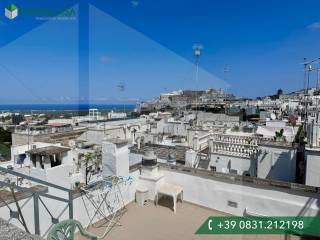 Casa indipendente in vendita a ostuni vico domenico anglani